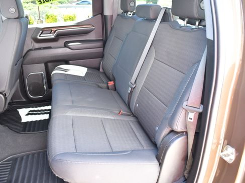 Used 2023 Chevrolet Silverado 1500 LT RWD image 24