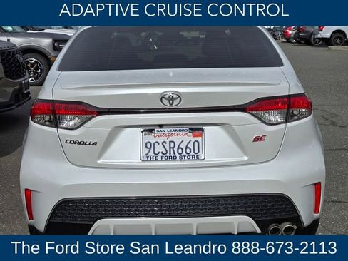 Used 2022 Toyota Corolla SE image 11