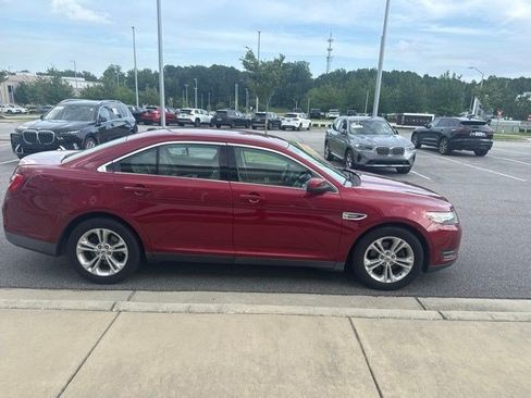 Used 2013 Ford Taurus SEL FWD image 5