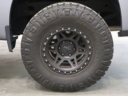 Used 2021 Chevrolet Silverado 1500 Custom Trail Boss image 36