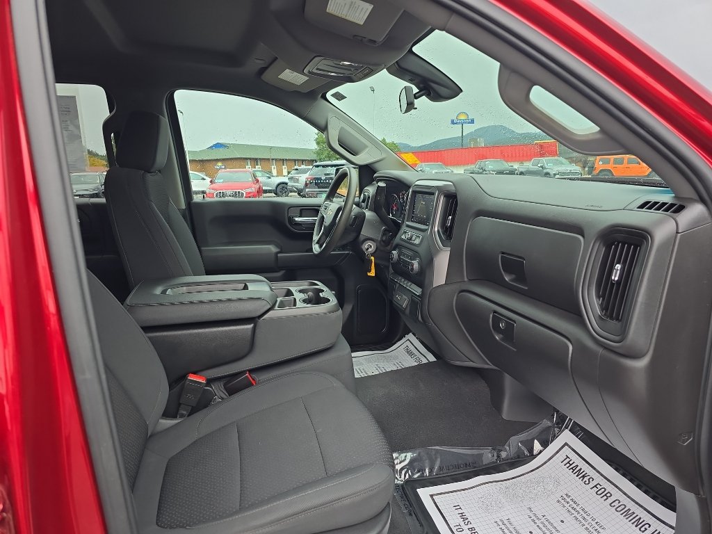 Used 2022 Chevrolet Silverado 1500 Custom w/ Safety Confidence Package AWD/4WD image 23
