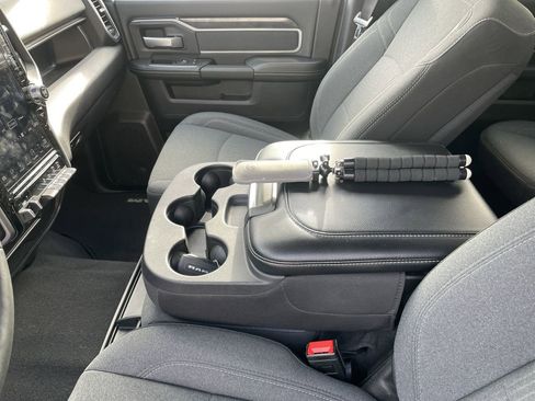 Used 2024 RAM 2500 Big Horn w/ Night Edition image 21