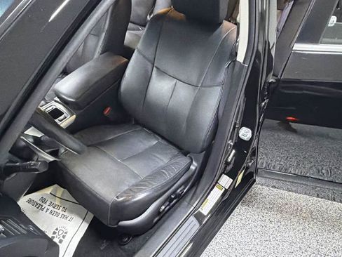 Used 2015 Nissan Altima 3.5 SL FWD image 12