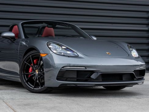 Certified 2025 Porsche 718 Boxster S image 9