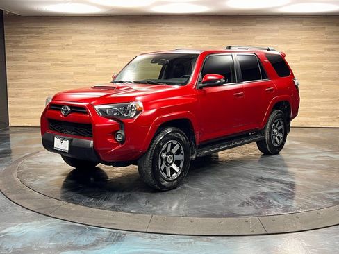 Used 2023 Toyota 4Runner TRD Off-Road Premium image 5