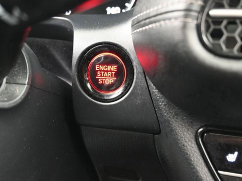 Certified 2023 Honda HR-V EX-L image 28