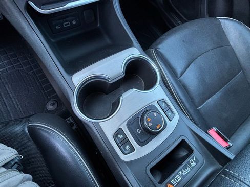 Used 2018 GMC Terrain Denali image 14