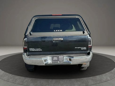 Used 2012 Toyota Tacoma PreRunner w/ SR5 Pkg image 5