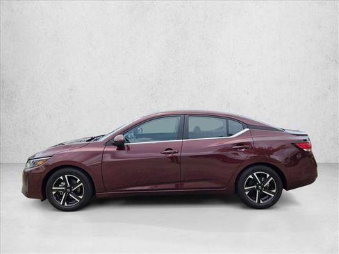 Used 2025 Nissan Sentra SV FWD image 9