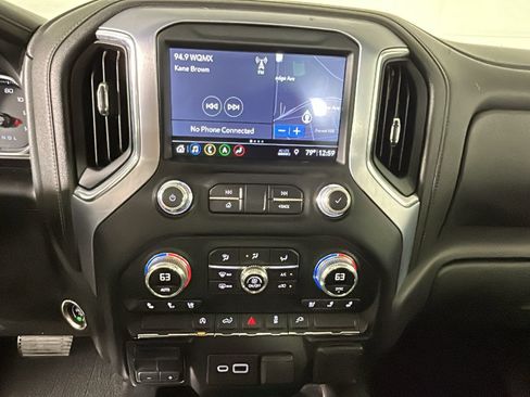 Used 2019 GMC Sierra 1500 SLT w/ SLT Premium Package AWD/4WD image 25