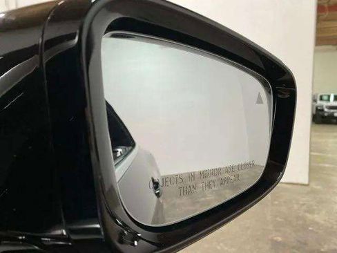 Used 2025 BMW 430i Convertible w/ Premium Package RWD image 96