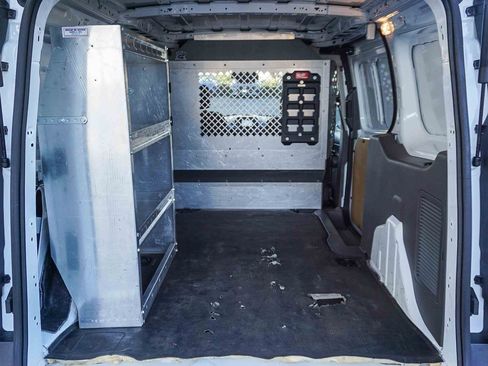 Used 2023 Ford Transit Connect XL image 25