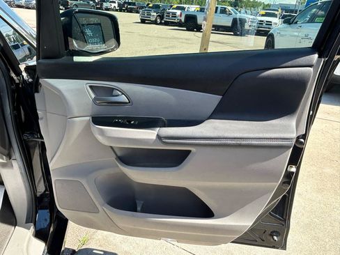Used 2013 Honda Odyssey Touring image 15