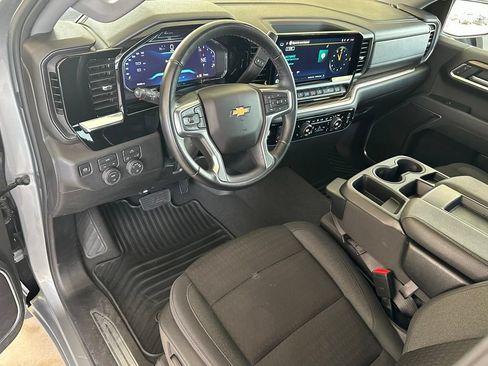 Used 2026 Chevrolet Silverado 1500 LT AWD/4WD image 12