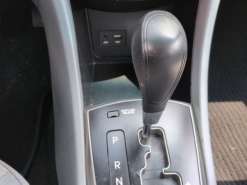 Used 2016 Hyundai Accent SE w/ Option Group 02 FWD image 25