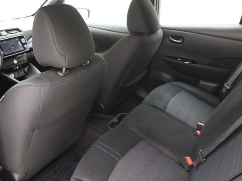 Used 2023 Nissan Leaf SV Plus image 12