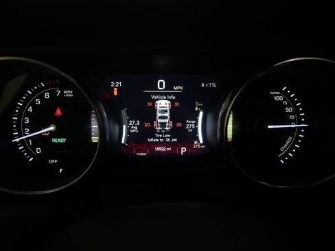 Used 2022 Jeep Wrangler Unlimited Sahara image 2