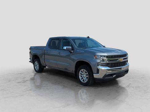 Used 2021 Chevrolet Silverado 1500 LT AWD/4WD image 2