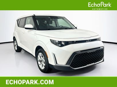 Used 2025 Kia Soul LX w/ LX Technology Package