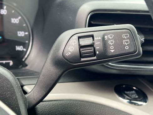 Used 2023 Ford Explorer XLT w/ Equipment Group 202A AWD/4WD image 29