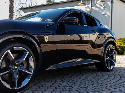 Certified 2025 Ferrari Purosangue image 30