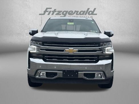 Used 2021 Chevrolet Silverado 1500 LTZ w/ LTZ Premium Package AWD/4WD image 3
