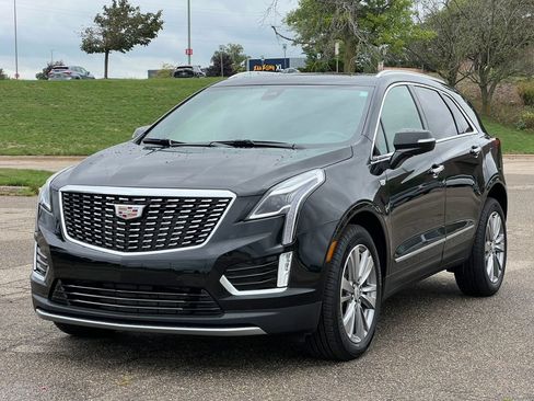 Certified 2024 Cadillac XT5 Premium Luxury AWD/4WD image 45