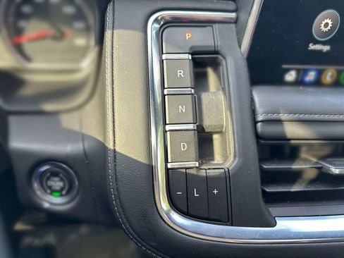 Used 2021 Chevrolet Tahoe Z71 AWD/4WD image 21