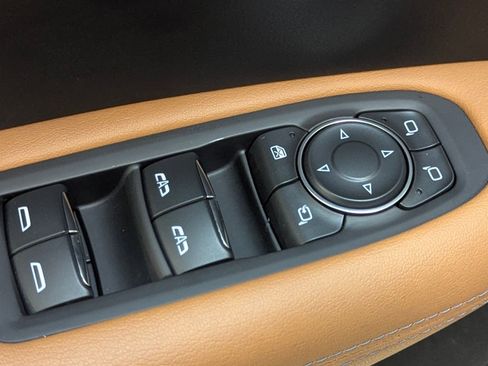 Used 2021 Cadillac XT5 Premium Luxury image 23