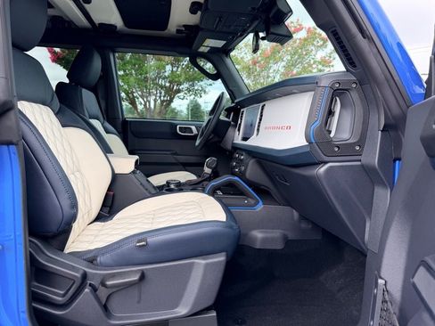 New 2026 Ford Bronco Heritage Edition AWD/4WD image 11