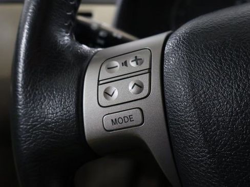 Used 2013 Toyota Corolla LE Special Edition image 17