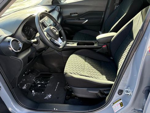 Certified 2021 Nissan Kicks SV w/ Exterior Package image 16