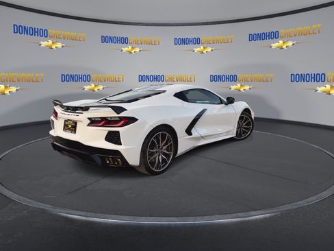 Used 2024 Chevrolet Corvette Stingray Preferred Cpe w/ Z51 Performance Package image 11