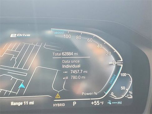 Used 2022 BMW 330e w/ M Sport Package image 22