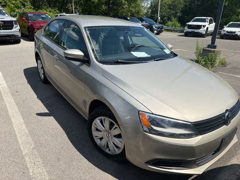Used 2014 Volkswagen Jetta SE FWD image 25