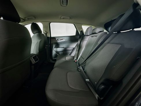 Used 2025 Kia Sportage LX image 26