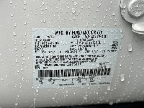 Used 2023 Ford Explorer XLT w/ Equipment Group 202A image 28