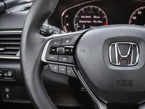 Used 2020 Honda Accord Sport image 19
