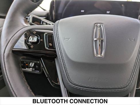 Used 2025 Lincoln Aviator Reserve w/ Equipment Group 201A AWD/4WD image 14