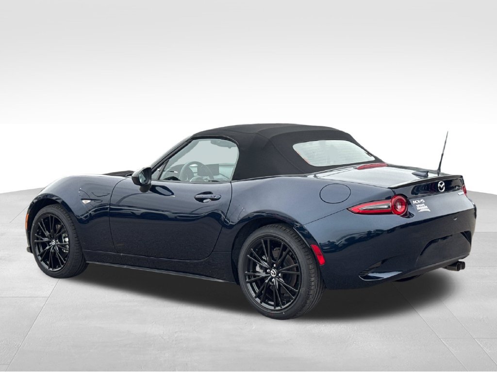 New 2026 MAZDA MX-5 Miata Club w/ Interior Package RWD image 3