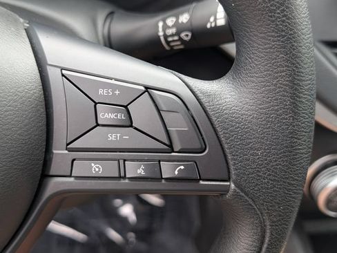 Used 2024 Nissan Altima 2.5 S FWD image 19