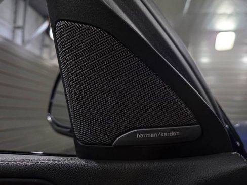 Used 2023 BMW X6 xDrive40i w/ Executive Package image 34