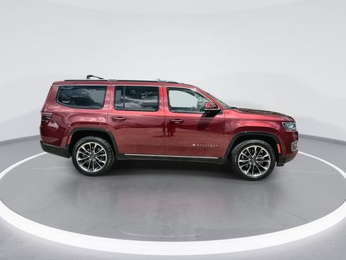 Used 2022 Jeep Wagoneer Series III w/ Premium Group I RWD image 9