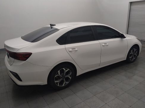 Used 2019 Kia Forte LXS FWD image 10