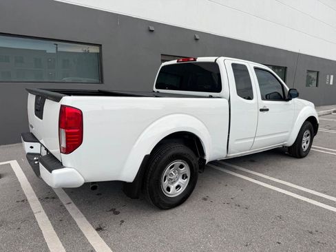Used 2018 Nissan Frontier S RWD image 6