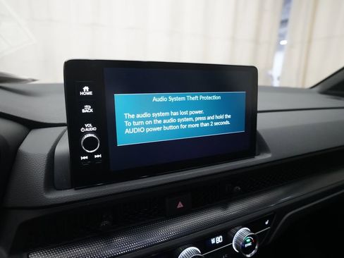 Used 2024 Honda CR-V Sport-L image 6