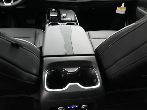 New 2025 Buick Enclave Preferred w/ Power Package image 22