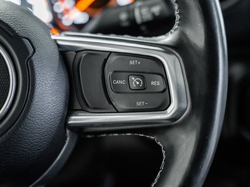 Used 2021 Jeep Gladiator Overland w/ Popular Equipment Package image 27