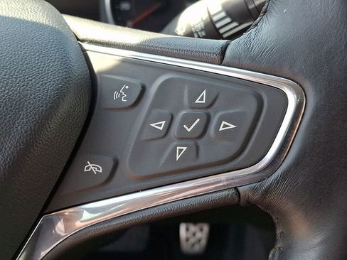 Used 2016 Chevrolet Malibu LT image 13