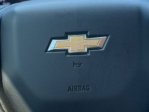 Used 2021 Chevrolet Silverado 1500 Custom image 10